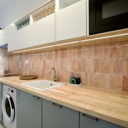 Standard By Hi5-paulay Ede Apartment