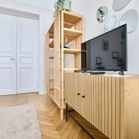 Appartamento Standard By Hi5-paulay Ede
