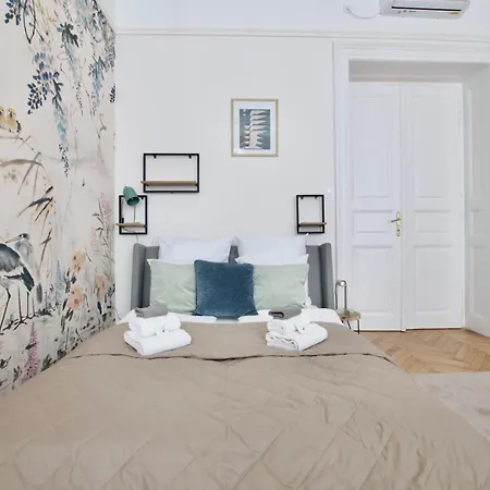 Standard By Hi5-paulay Ede Apartamento